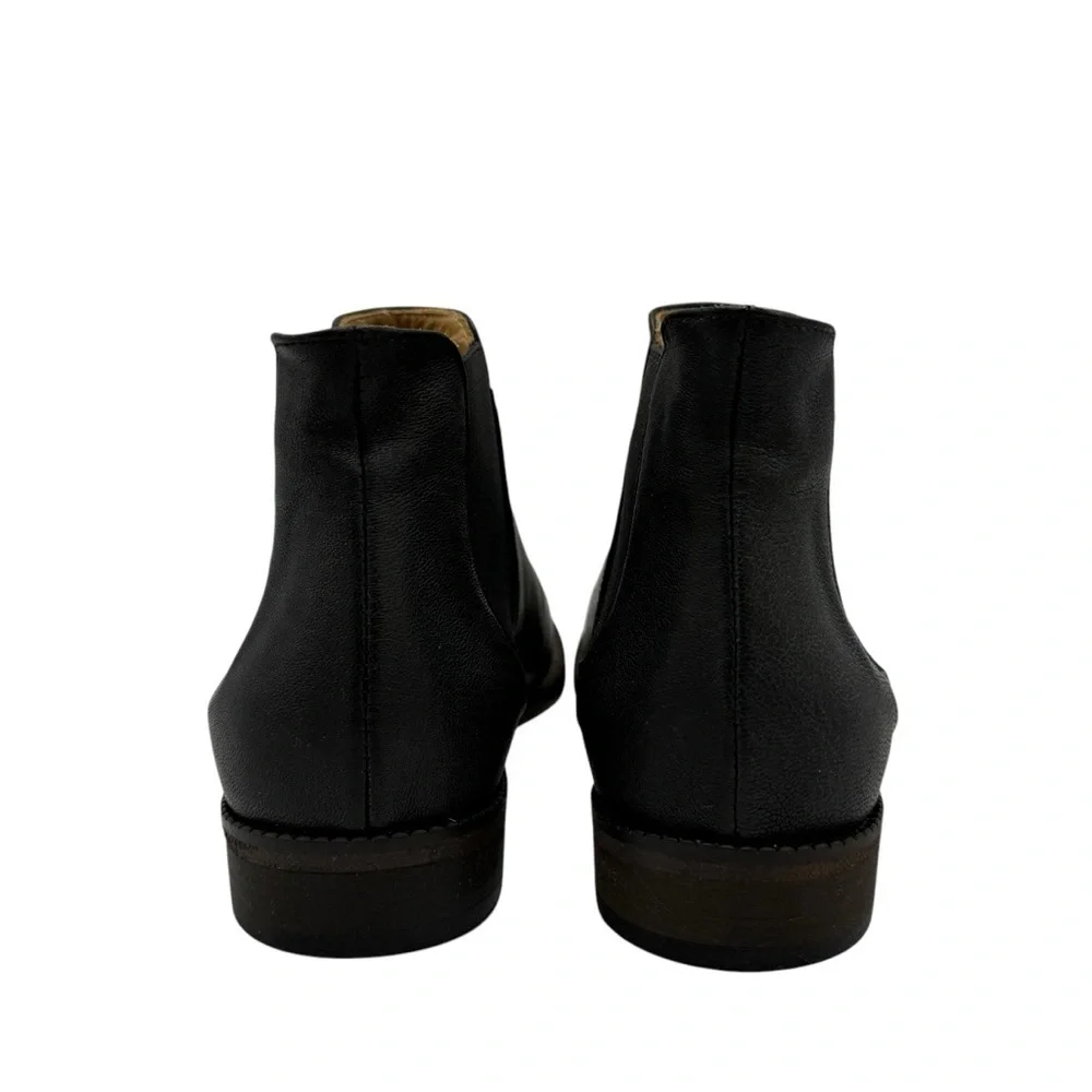 Gidigio Classic Black Ankle Boots